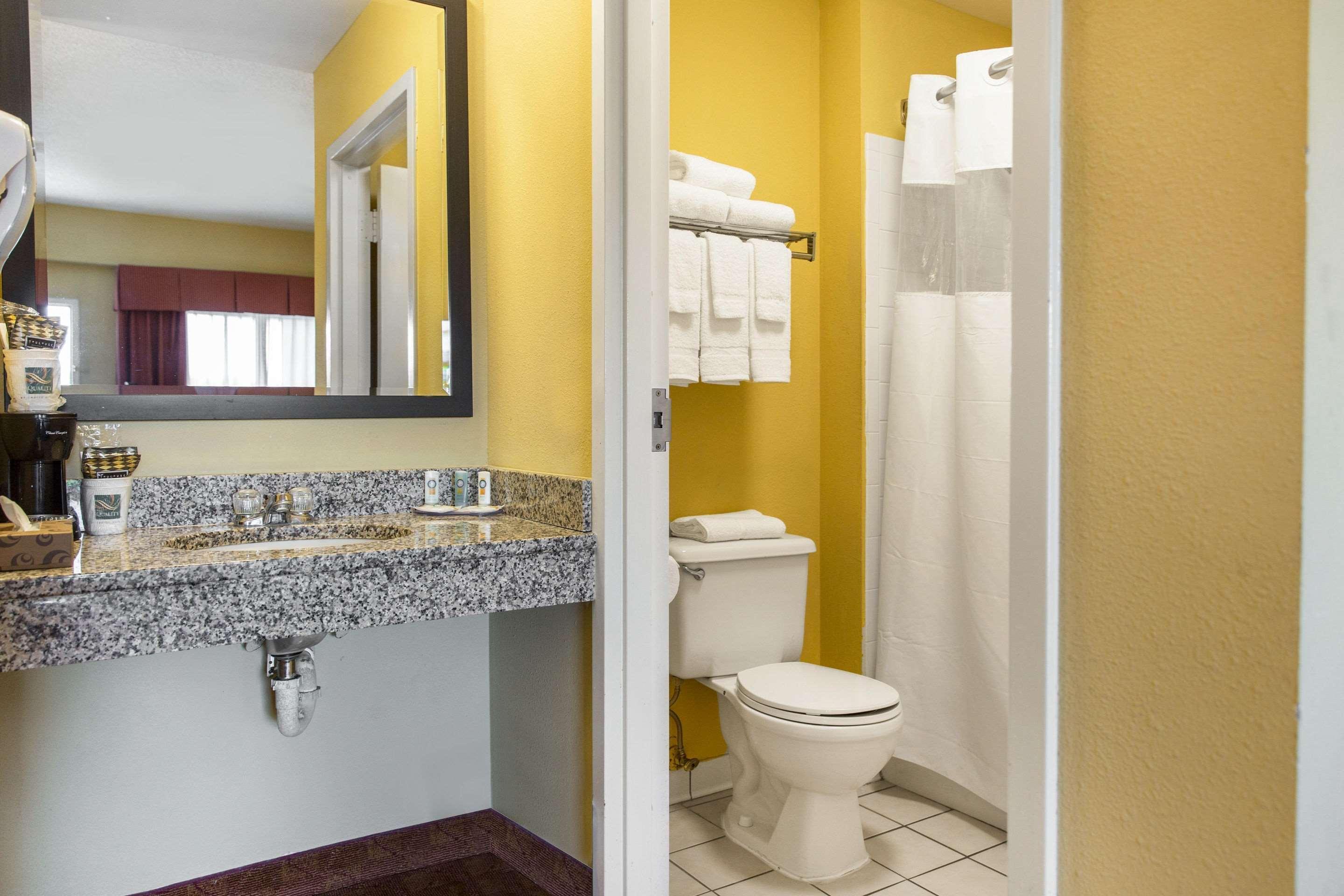 Quality Inn Calera Exterior foto